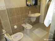 Vilă 5 camere Trapezului, centrală, an 2007, 174 mp 