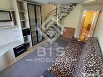 Apartament 4 camere scara interioara