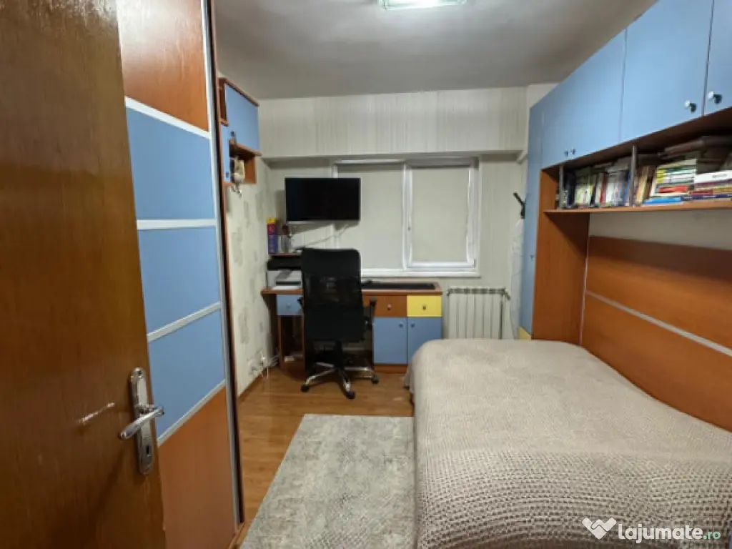 Apartament 3 camere, vedere bilaterală – Zona Trocadero,
