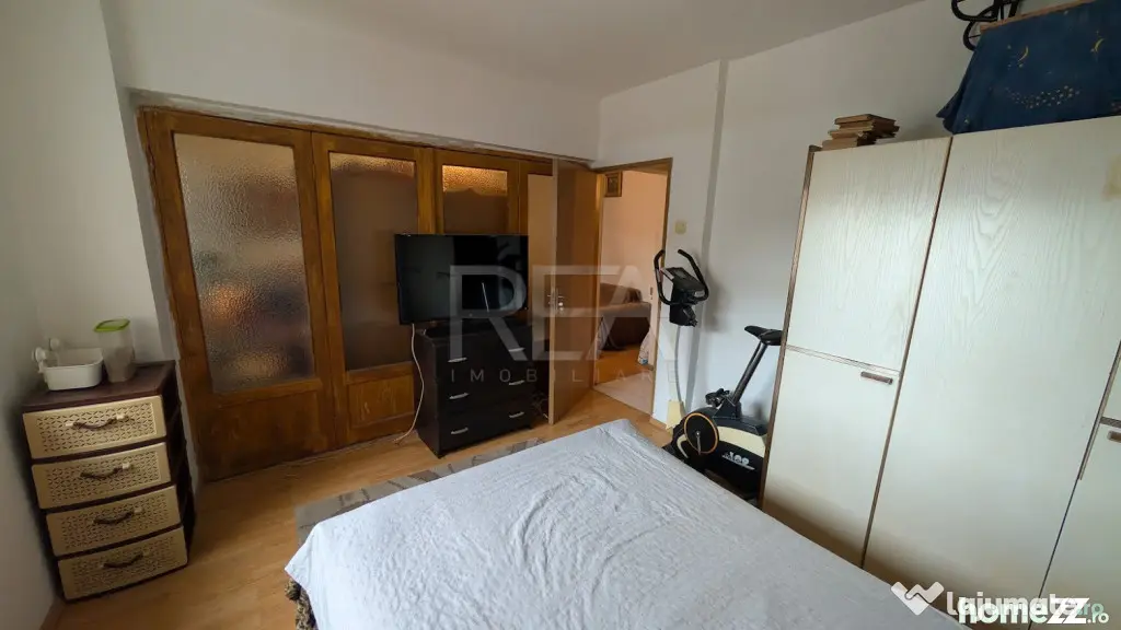 Apartament 4 camere Brancoveanu parc / etaj 2/10, bloc 82' - Bucuresti (Bucuresti-Ilfov)