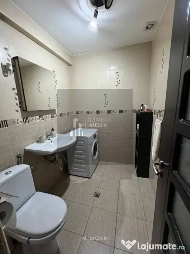 Apartament 70MP/ MOBILAT SI UTILAT /CENTRALA PROPRIE