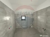 Casă / Vilă cu 4 camere de vânzare în zona Lascar Cat... 