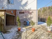 Apartament la casă cu curte proprie | Timișu de Jos | C... 