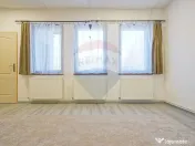 Apartament la casă cu curte proprie | Timișu de Jos | C... 