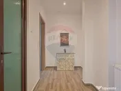 Apartament la casă cu curte proprie | Timișu de Jos | C... 