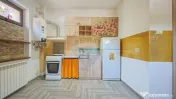 Parter de casă cu curte proprie si terasa | Dambul Morii... 