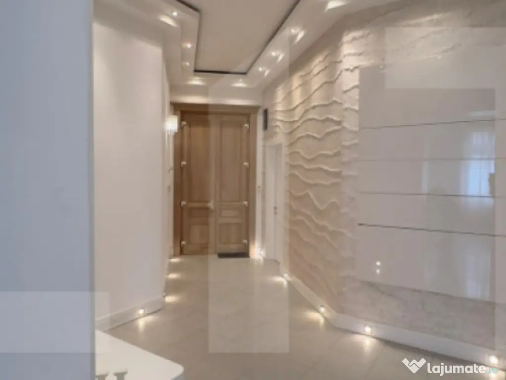 Apartament 3 camere, 129 mp, Central