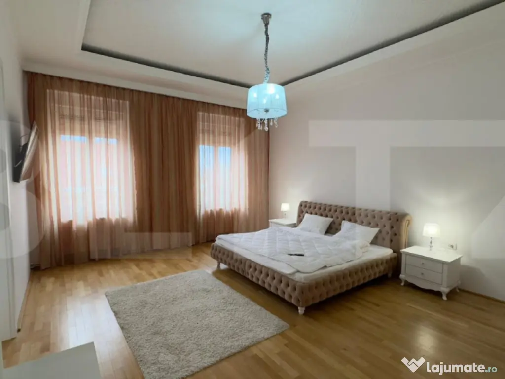 Apartament 3 camere, 129 mp, Central