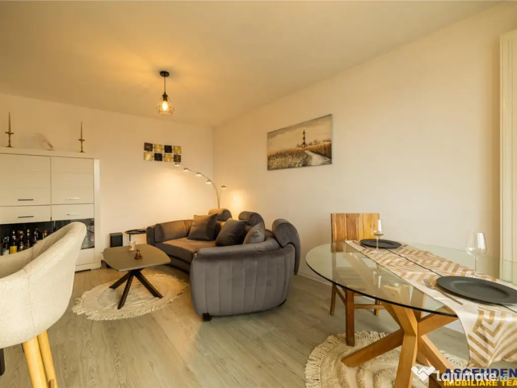 Rafinament urban:terase incantatoare,loc parcare,A Class,Kas