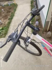Bicicleta XFACT culoare alb cu roz 
