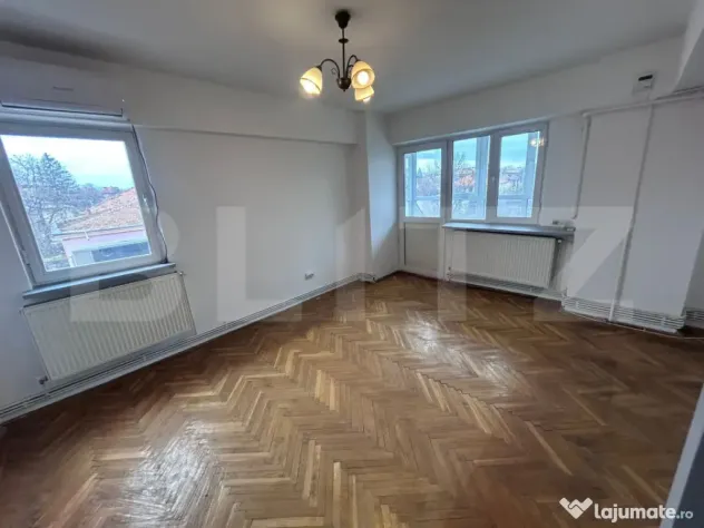 Apartament 4 camere, 79 mp, zona Ultracentrala