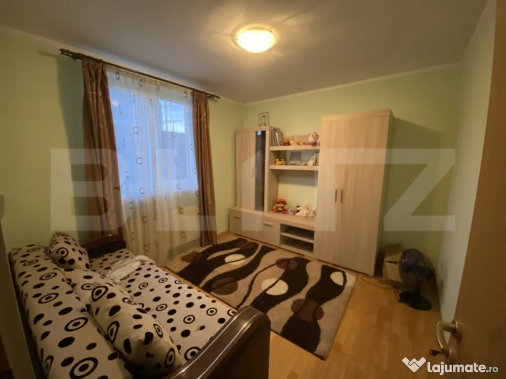 Apartament 3 camere, 70 mp, zona Tolstoi