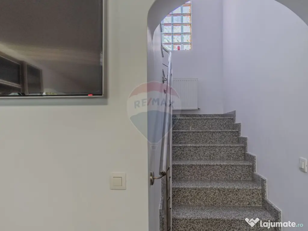 COMISION 0%| VILA 10 CAMERE | PRIVELISTE SPECTACULOASA | ...