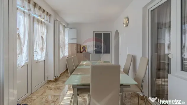COMISION 0%| VILA 10 CAMERE | PRIVELISTE SPECTACULOASA | ...