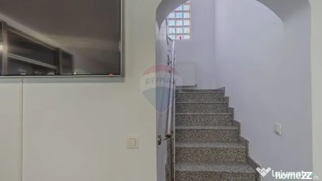 COMISION 0%| VILA 10 CAMERE | PRIVELISTE SPECTACULOASA | ...