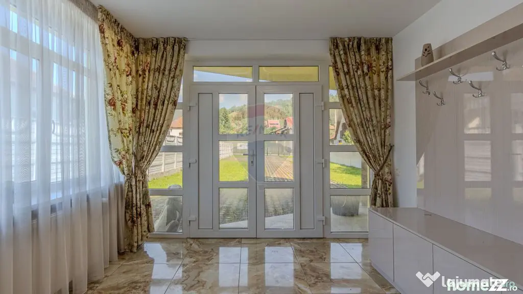 COMISION 0%| VILA 10 CAMERE | PRIVELISTE SPECTACULOASA | ...