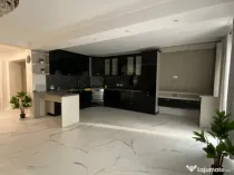 Apartament 4 camere, 160 mp, zona Exterior Est