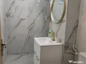 Bdul. Tineretului, vis - a- vis de Park, Apartament 2 camere.Parter! 