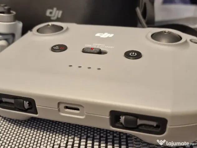 Drona DJI mini 2
