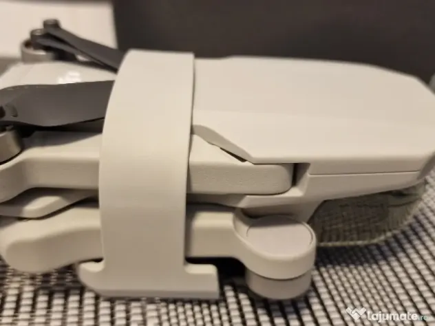 Drona DJI mini 2