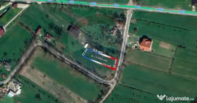 Teren intravilan cu priveliste de vanzare in Rus