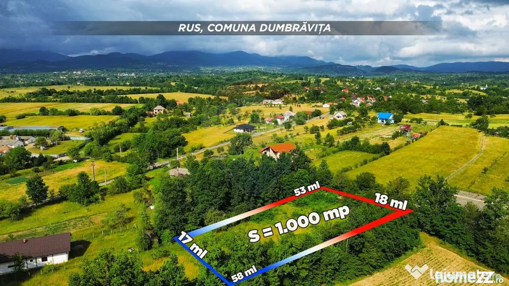 Teren intravilan cu priveliste de vanzare in Rus
