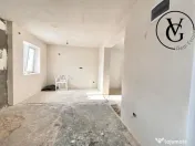 Casa la sol | 3 camere | Lumina | 225mp 