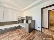 COSMOPOLIS - Apartament 3 camere, vedere panoramica spre lac 