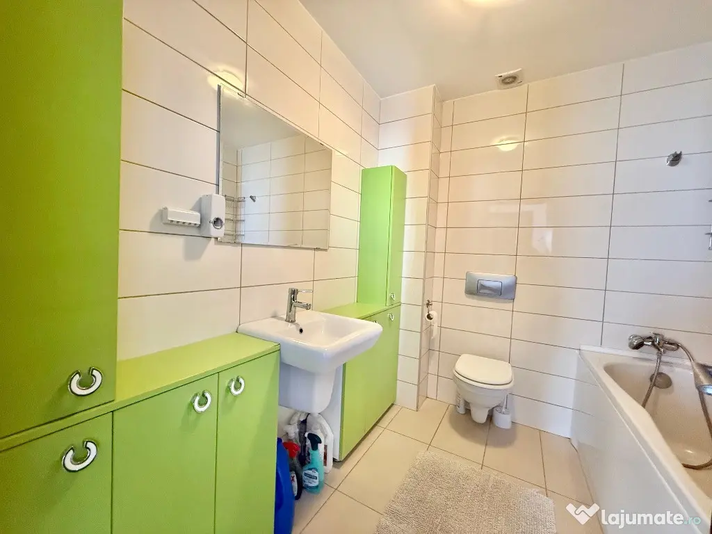 COSMOPOLIS - Apartament 3 camere, vedere panoramica spre lac