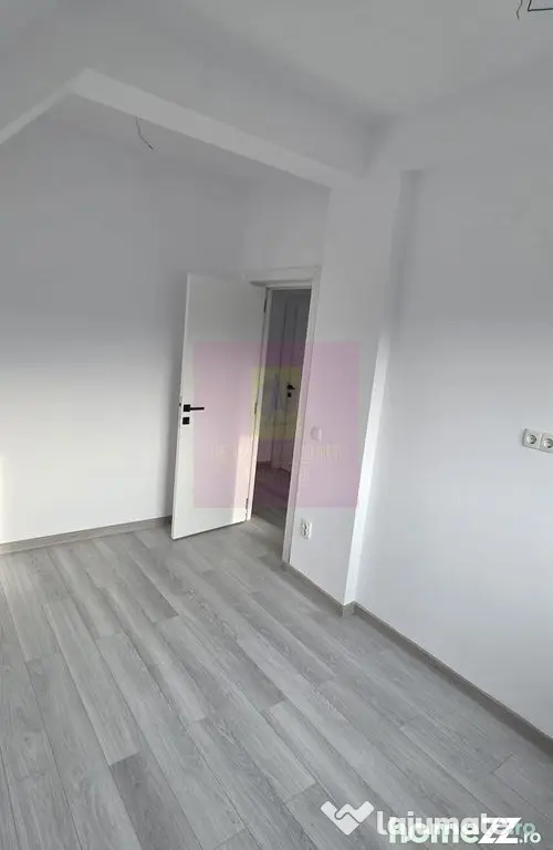 Vila de vanzare cu 4 camere in Brebu