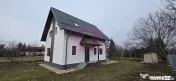 Vila de vanzare cu 4 camere in Brebu 