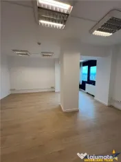 Spatiu de birouri renovat, Centrul Civic, Brasov 