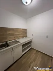 Spatiu de birouri renovat, Centrul Civic, Brasov 
