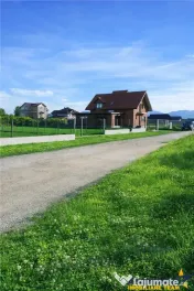800mp teren intravilan, ingradit, cu facilitati, Bod, Brasov