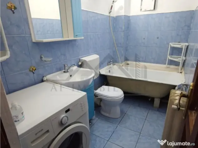 Ocazie - Apartament 3 camere zona Nicolina