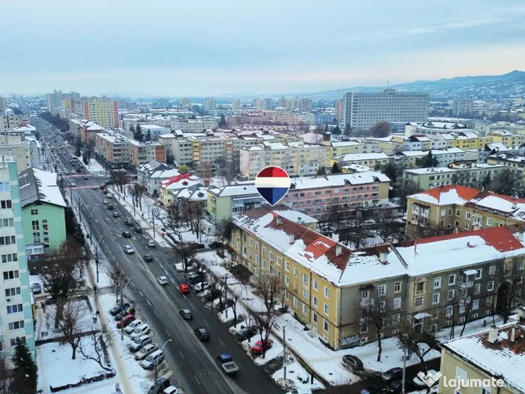 Spațiu comercial ultracentral de vanzare/inchiriere