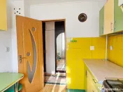 Apartament 2 camere,etaj 1, cu boxa, mobilat si utilat,zona Carrefour 