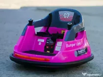 Masinuta busitoare electrica cu RC, Kinderauto Bumper, 2x 35W 12V pink