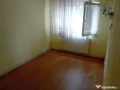 Apartament 3 Camere Posta Maratei 70mp parter decomandat centrala termopan balcon