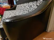 Canapea extensibila, 3 locuri, stare buna