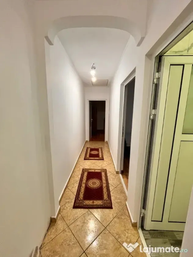 Ap. 3 cam decomandat - Alexandru cel Bun, centrală termică, mobilat și