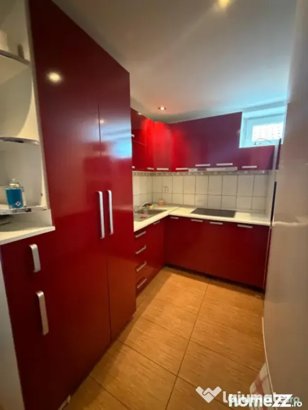 Casa spatioasa , teren 3300 mp, Dornesti - Dornesti (Suceava)
