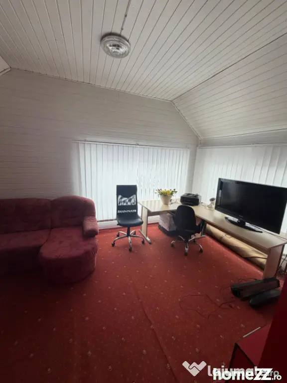 Casa spatioasa , teren 3300 mp, Dornesti - Dornesti (Suceava)