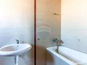 Casă / Vila de vanzare in Tunari, centru, parc, autobuz,... 