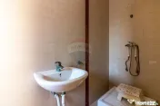 Casă / Vila de vanzare in Tunari, centru, parc, autobuz,... 
