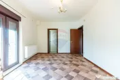 Casă / Vila de vanzare in Tunari, centru, parc, autobuz,... 