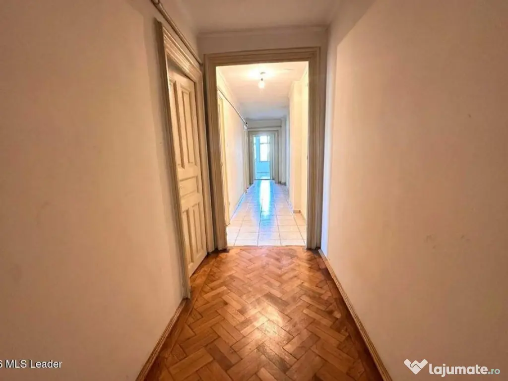 B-dul Carol I nr. 59, 188 mpu, etaj 3, 6 camere, bloc mic