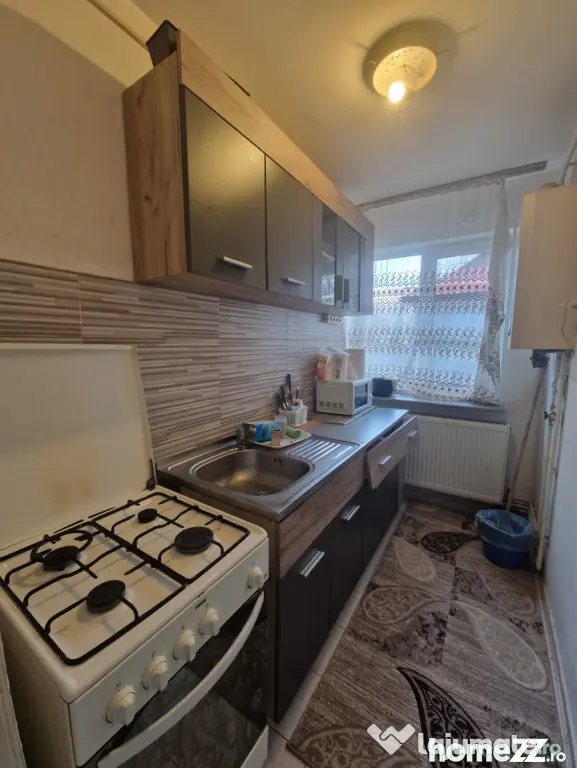 Apartament 2 camere, 38 mp, zona Traian
