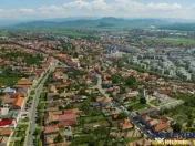 Teren intravilan, pe 5.800 mp, cu vedere frumoasa,in localit 