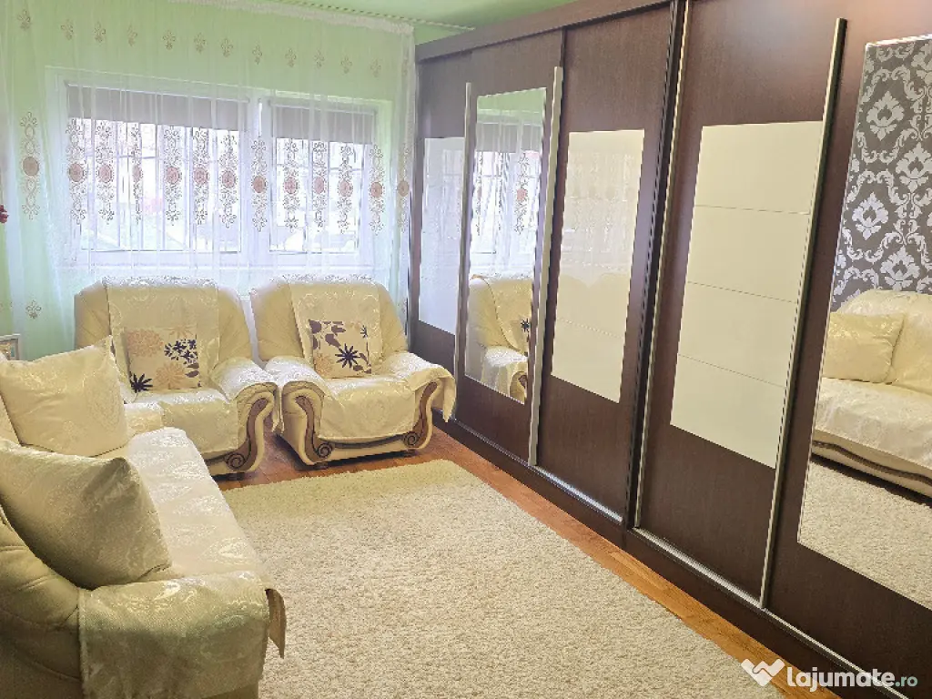 Vand apartament 3 camere decomandat in Deva, Pescarilor, parter inalt